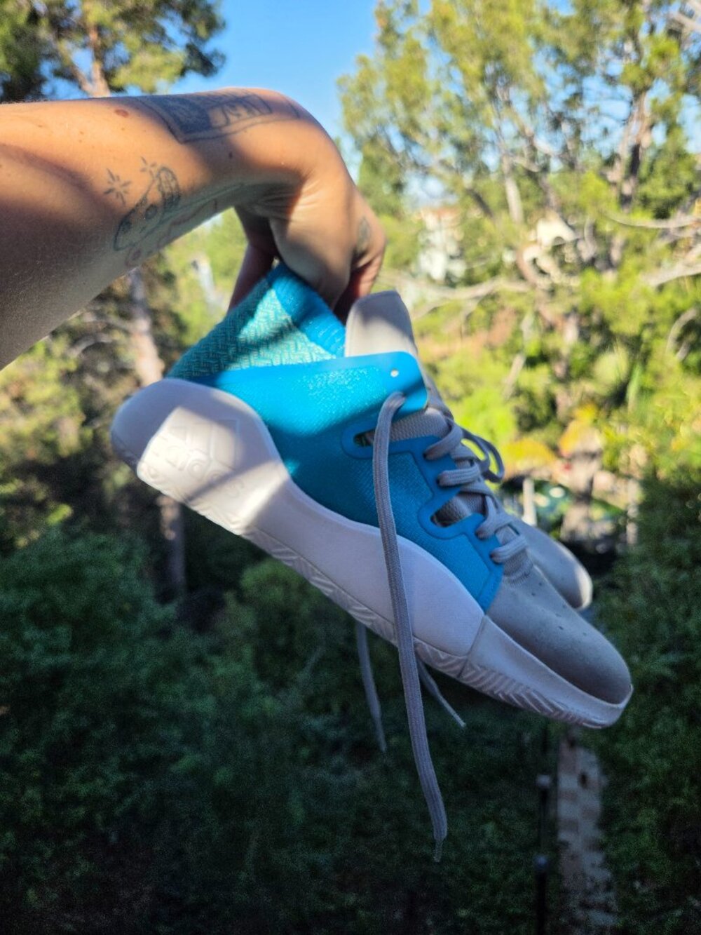 Adidas Sneakers
